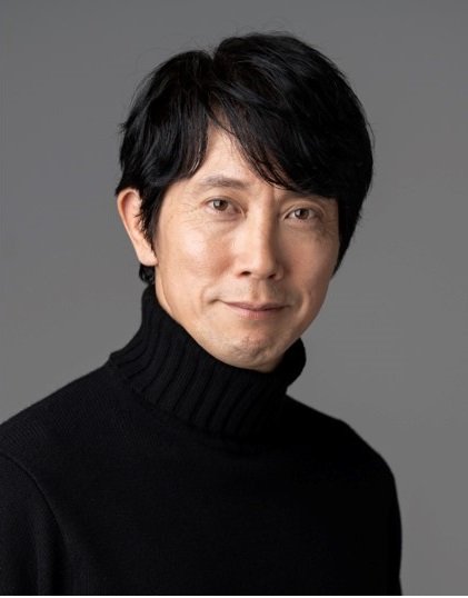 出所：株式会社テレビ東京ホールディングス「『テレ東系経済WEEK』からお知らせ！12月15日（日）池上彰＆佐々木蔵之介の特番を放送！」 