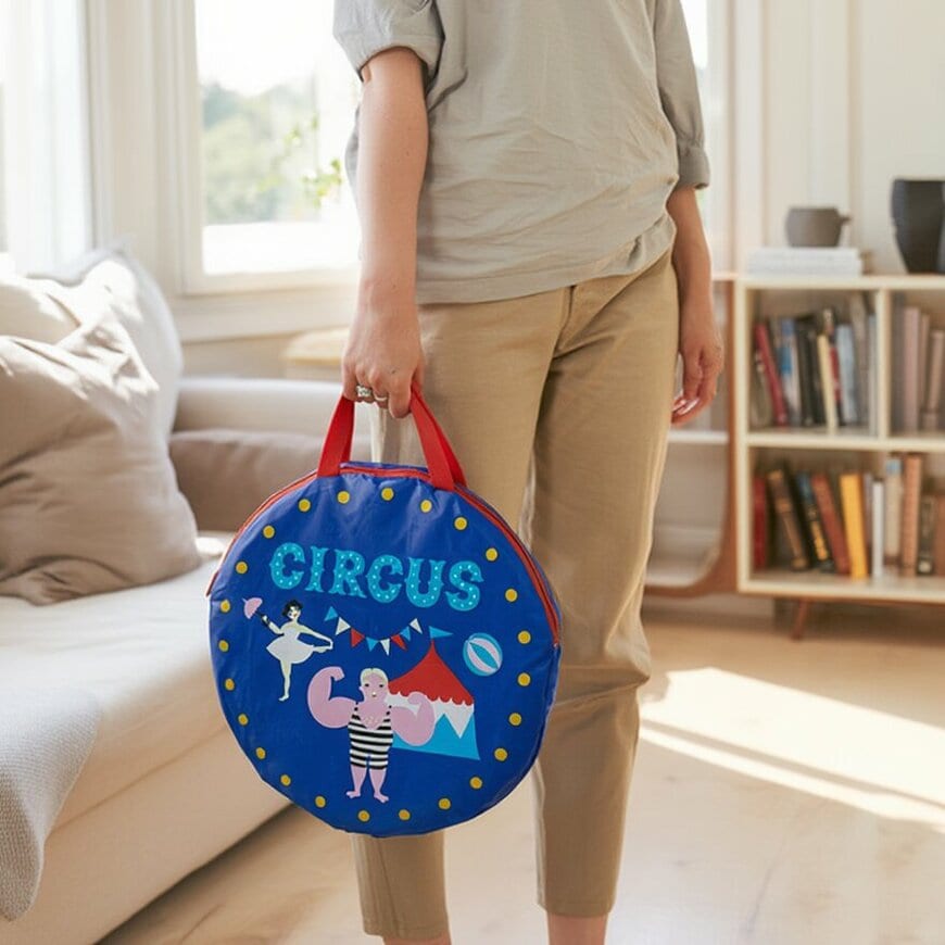 出所：Flying Tiger Copenhagen 人気アイテムがお試しプライス（テント）