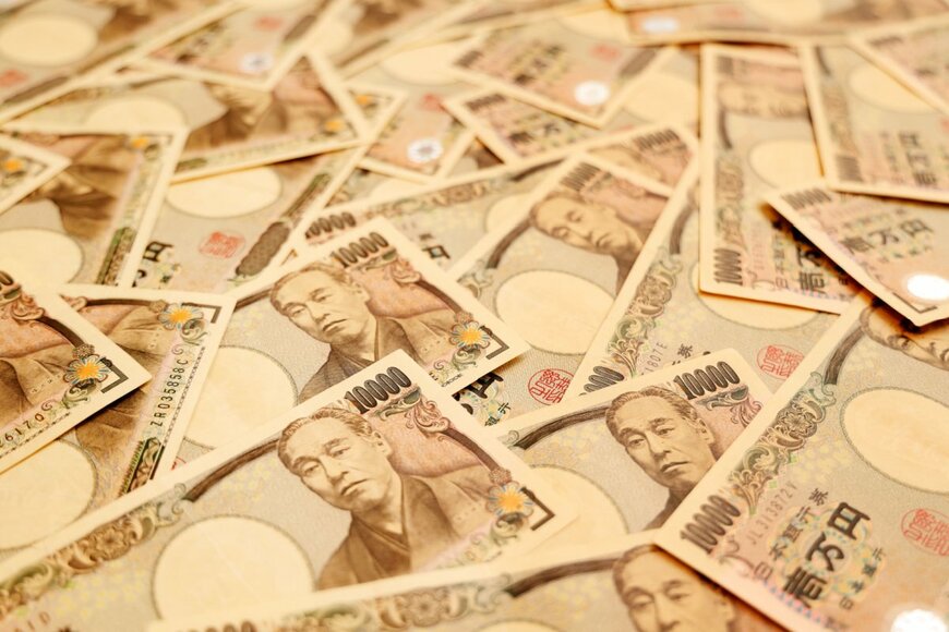 「年収1000万円」の割合とその手取りをシミュレーション。達成を目指しやすい業種は？