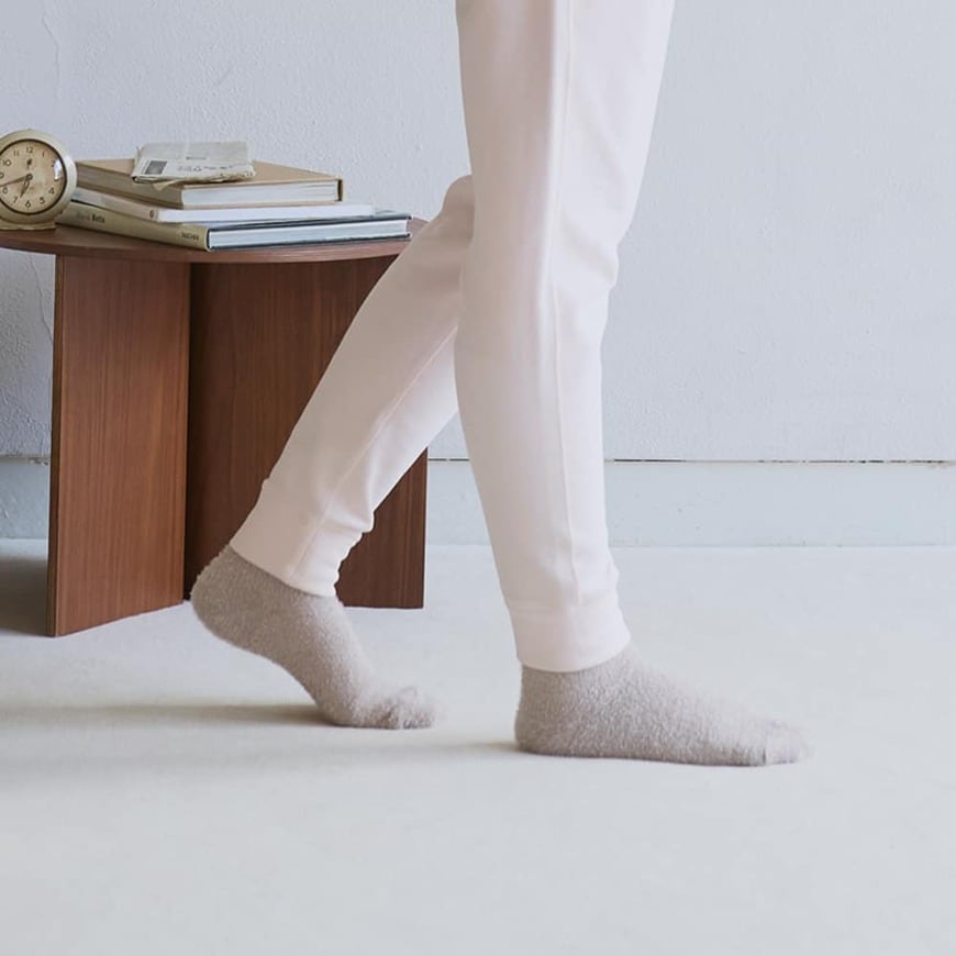 出所：ワークマン公式　レディースメディヒール（R）休足ケアルームソックス