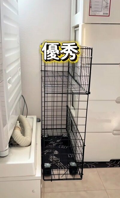 洗濯機横の狭いスペースにもぴったり