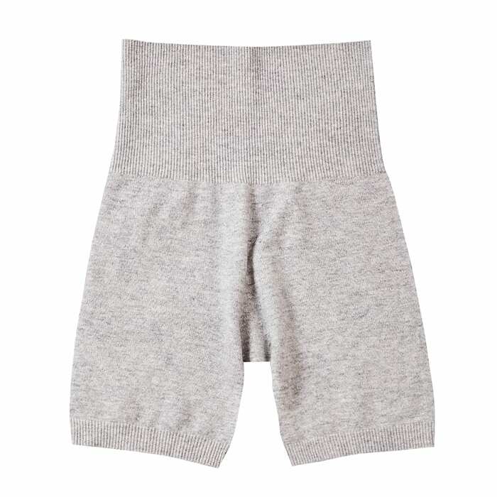 カラーは、ベージュ、グレー、チャコールの3色を展開