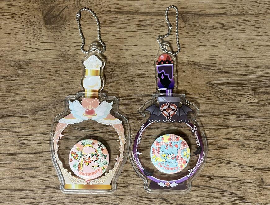 セリア、缶バッジカバー 香水瓶柄商品画像