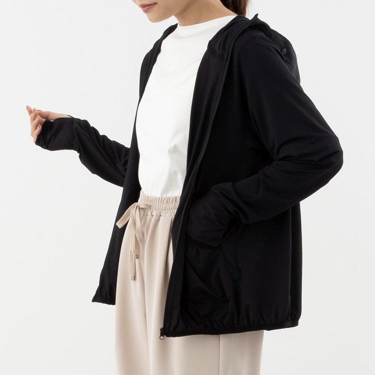 撥水UVカットパーカー