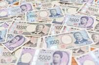 60代以上の公的年金（厚生年金・国民年金）平均受給額データ。2026年度の支給カレンダーとシニア世帯の所得内訳