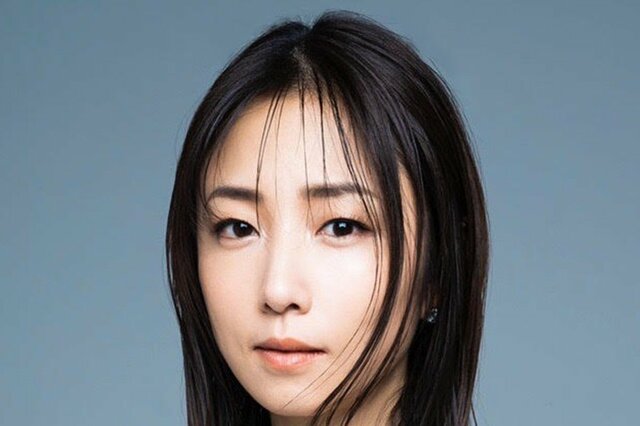43歳 MEGUMI 引き締まった美ボディ際立つ私服姿が反響「めっちゃ鍛えてますね」「さすがスタイル抜群」