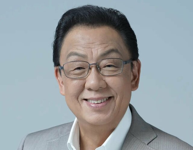 75歳・梅沢富美男、“おしゃれ”な補聴器を公開「眼鏡をするのと一緒」補聴器ユーザー公表に「素晴らしいお知らせ」の声
