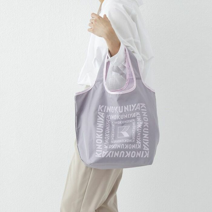 20色のバリエーション豊富なカラー展開も魅力。色違いで持つのもいいですね。