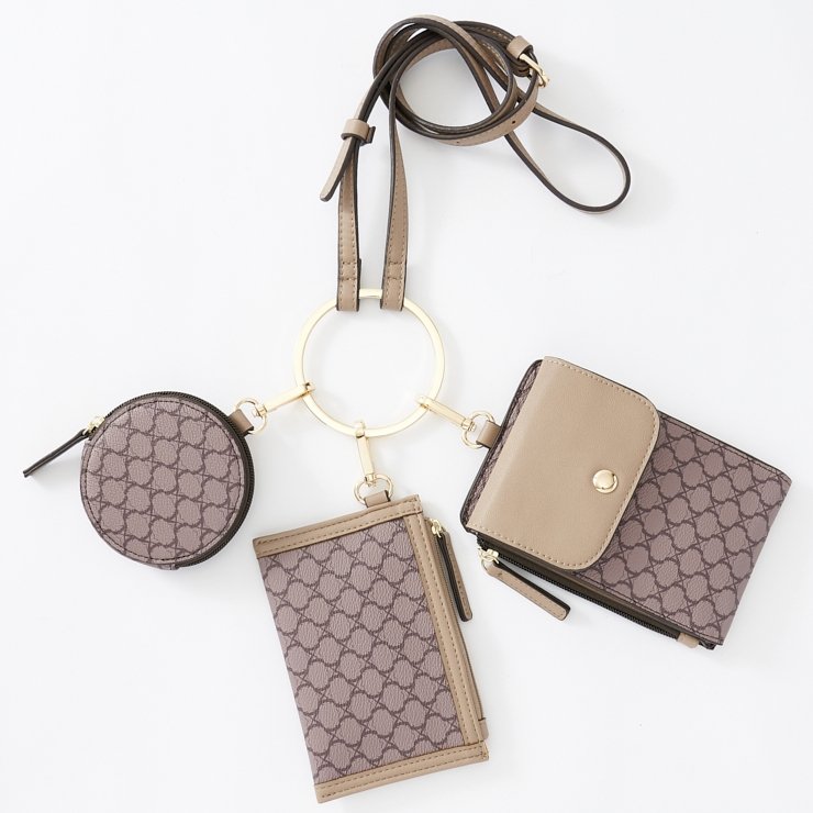 画像出典：ともに「しまむら公式オンラインストア」