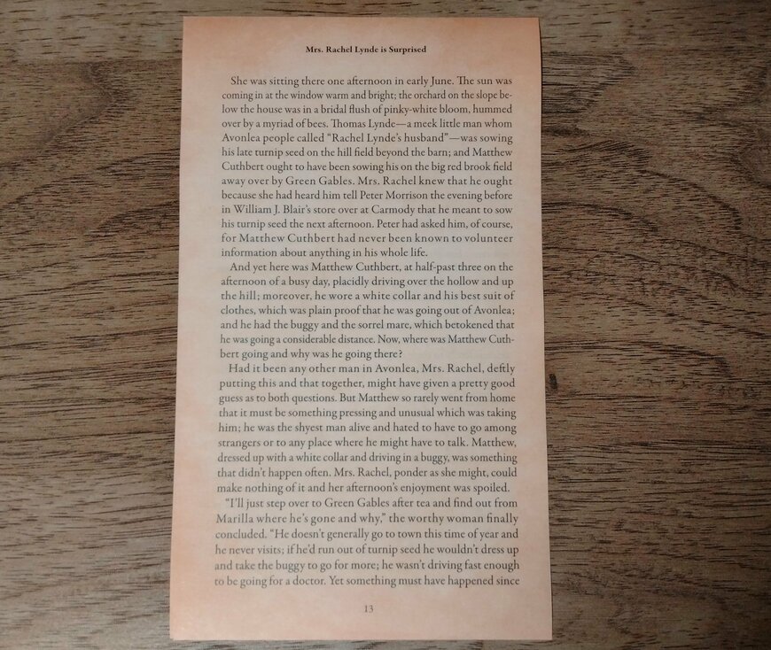 筆者撮影（セリア、インテリアペーパー12P）