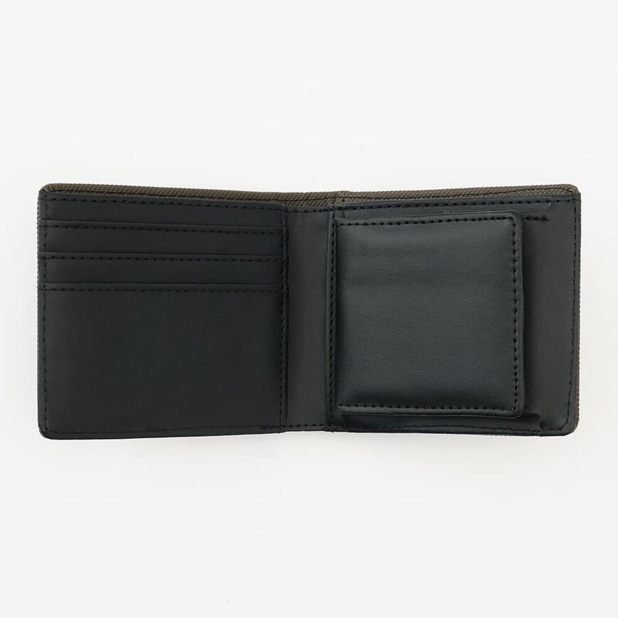 出所：ワークマン公式　レザータッチ2つ折り財布