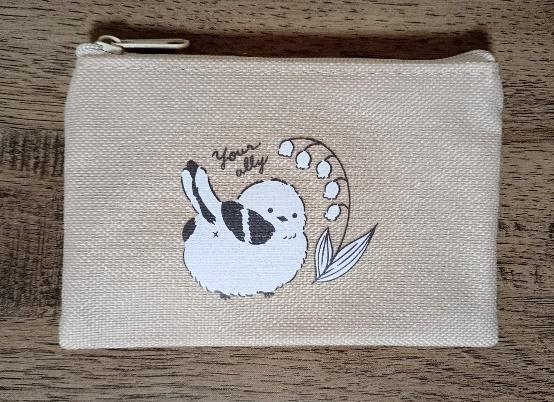 筆者撮影（セリア、コインケースシマエナガ柄）