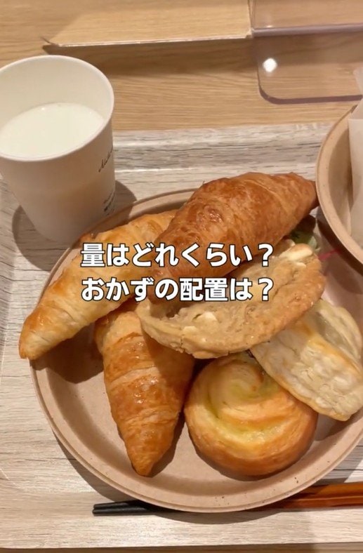 出所：@superhotel_official「朝食ビュッフェの取り方が気になってしまう」
