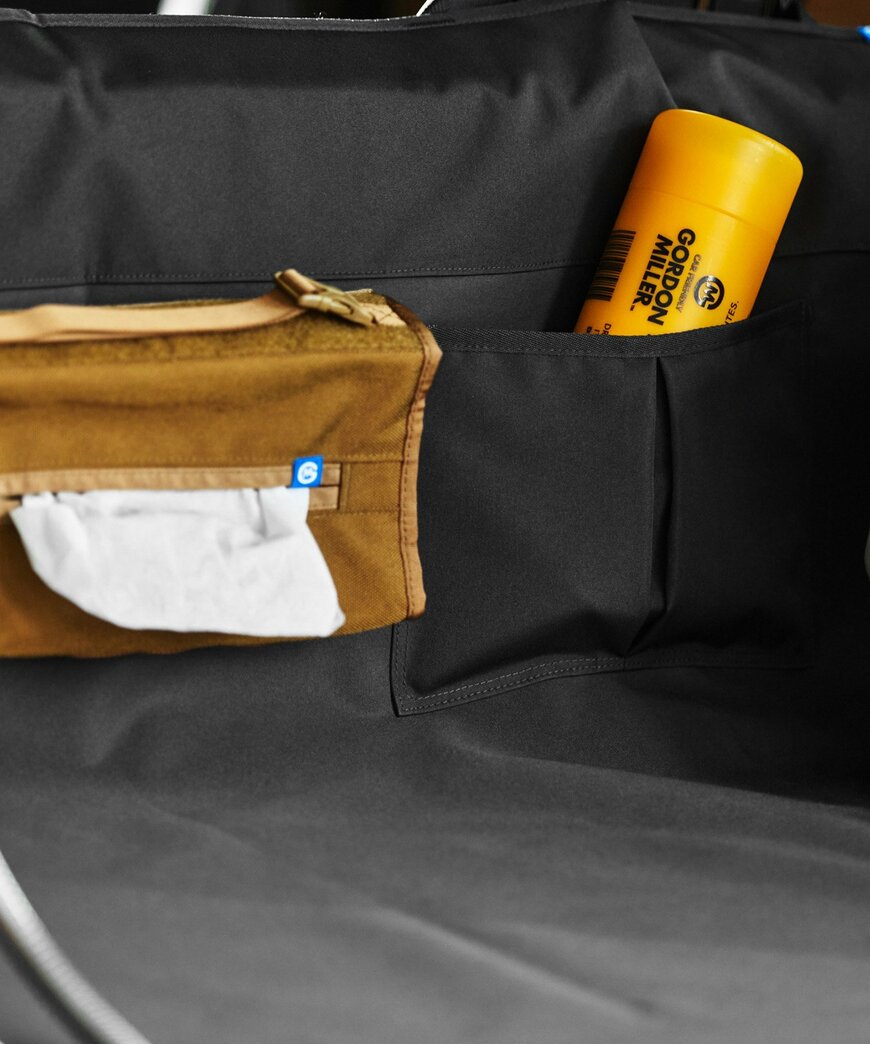 出所：GORDON MILLER公式　コーデュラ 2ウェイ ラゲッジシート 耐久撥水加工