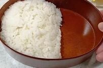 看護師の母が「高校生の息子」に作る愛情弁当　お肉がごろっと入った「豚こまチーズボール弁当」がたまらない