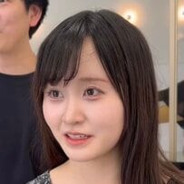 髪型に迷うロングヘア女性がショートボブで印象チェンジ。大人可愛い仕上がりに「すごい気に入りました！」と笑顔