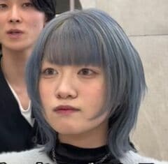 美容師の女性が「重めの前髪」ショートヘアを希望　素敵なアフター姿に「かわいい」「お似合い」の声