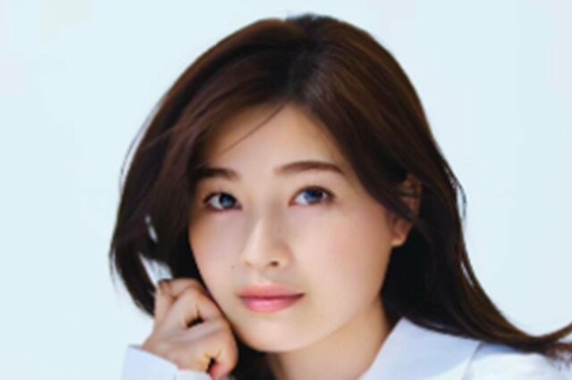 土屋太鳳の姉・炎伽 美ボディ際立つチア姿が大反響「断トツ」「スタイル良い」「もう女神」