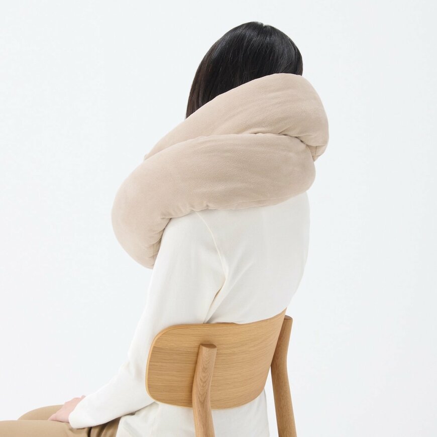 出所：無印良品公式　自由に巻けるループクッション