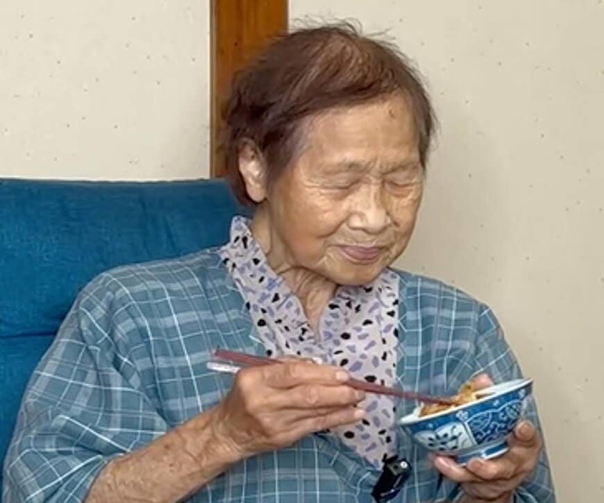 【95歳長寿飯】おばあちゃんが作る“昔ながらのポテトサラダ”がSNSで注目の的に