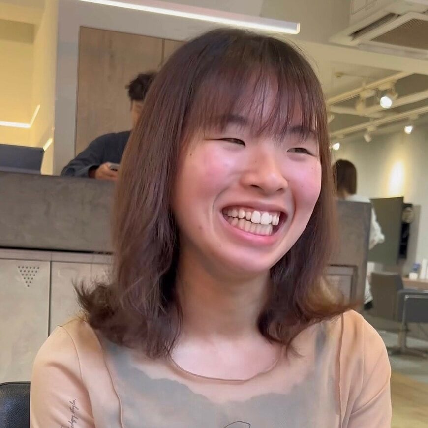 【大変身】「かっこいいに全振りしたい」女性がヘアメイクで大胆イメチェン！「似合う！！」と賞賛の声