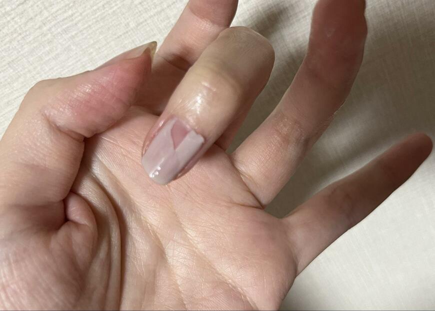 3COINS 、カラースティックネイルジェル／and us　画像