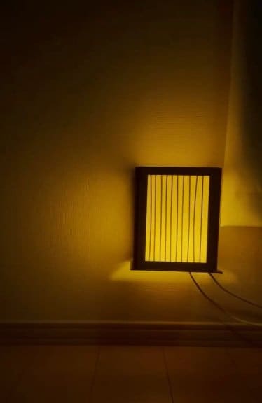 灯りを点した様子