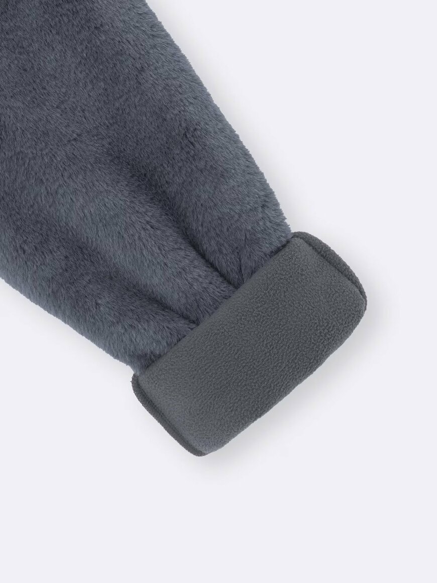 画像出所：GU公式オンラインストア