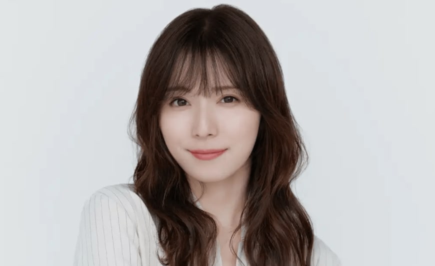 松岡茉優、“別人みたい”ショートカット姿のドラマビジュアルに「かっこよすぎる」「すごく似合う」ファンから絶賛続々