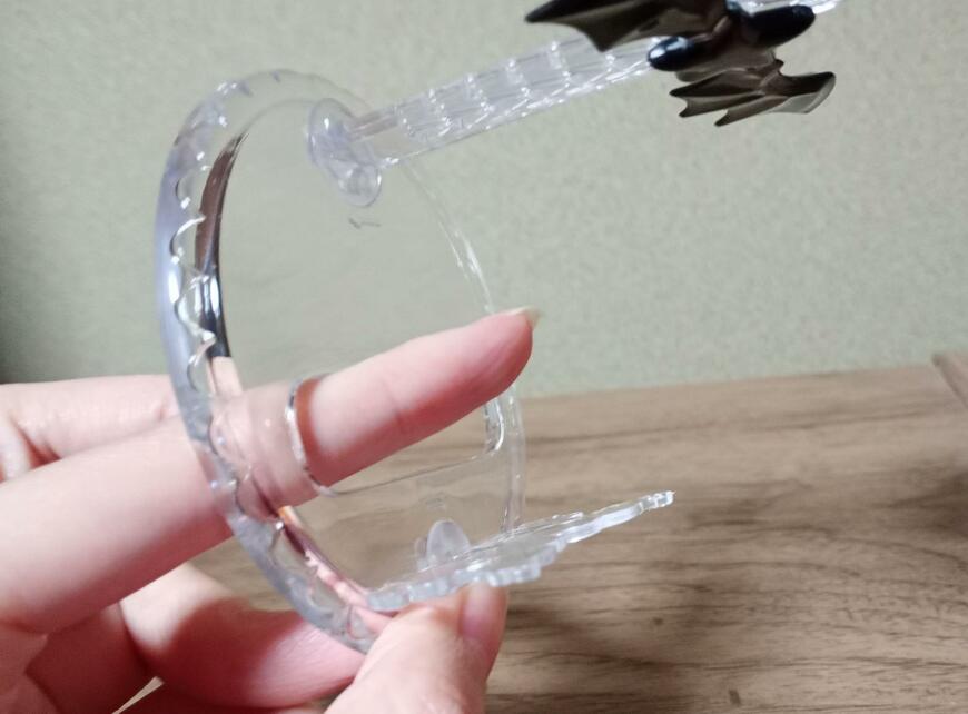 筆者撮影（セリア、ぬいぐるみデコスタンド 天使と悪魔）