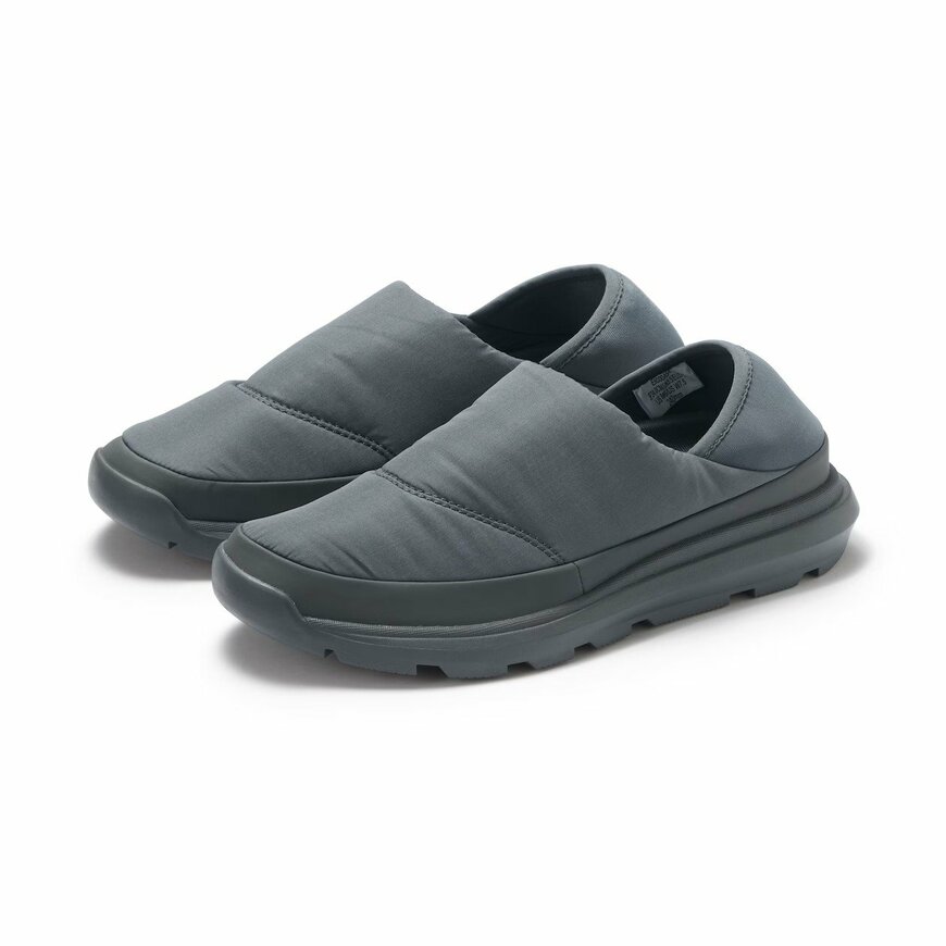 無印良品公式　かかとが踏める 撥水中わた入りスリッポン　画像