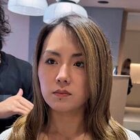 「似合う髪型となりたい髪型が違う」女性がレイヤーカットで大胆イメチェン！「すごく良いです！」と大満足