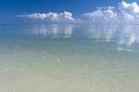 リゾート地・石垣島で撮影されたビーチに驚きの声　「素敵すぎる」「贅沢ですねぇ」