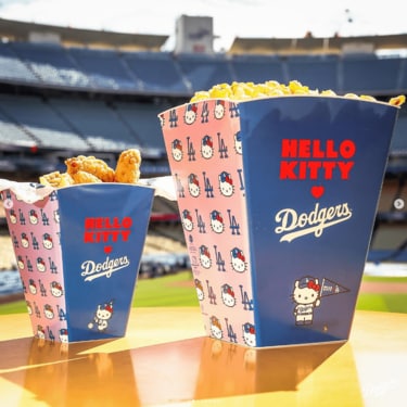 ユニフォーム姿のハローキティが可愛すぎる！MLBドジャースとコラボ