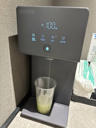 ウォーターサーバーも完備されています