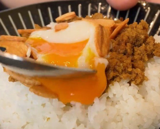 千葉県の道の駅で味わう「発酵キーマカレー」　ひと口目から「何これ！？」の不思議グルメに「最後までうまい！」