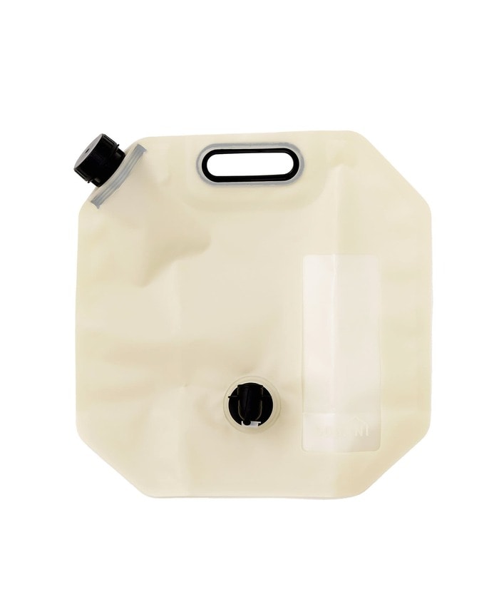 持ち手付きで運びやすくコンパクトに折りたためる