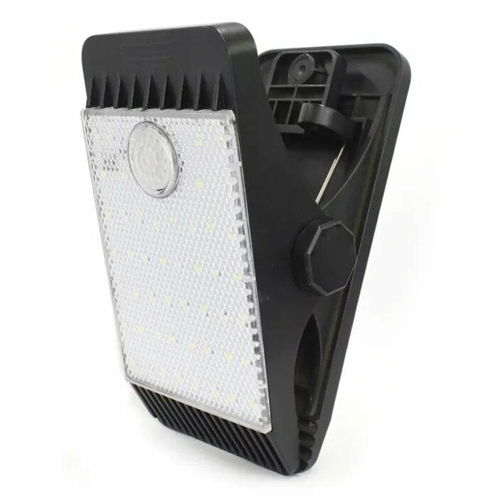 「クリップ型ソーラーセンサーライト 400lm DLS-CP400（1480円）」