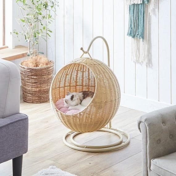 出所：ニトリ公式通販ニトリネット 癒しの空間を与えるペット用ハンギングチェアー