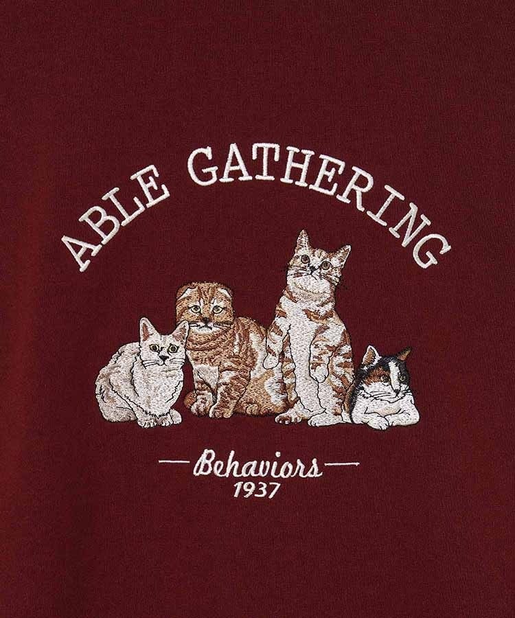 出所：ブルーブルーエ公式　アニマル刺繍スウェット