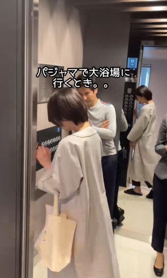 出所：@superhotel_official「スーパーホテルがお届けするホテルあるある館内ver. いそいそ」