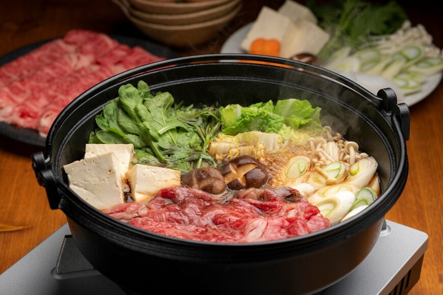 先週発表！【家計調査】消費は回復、暮らしは横ばい「食費を中心に節約志向」年代別の平均貯蓄額《単身・二人以上世帯》でどう違う？