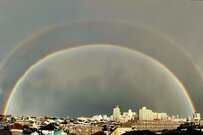 千葉県で撮影された「空の様子」が話題に　あまりにも不気味な虹に「別の物に見える」
