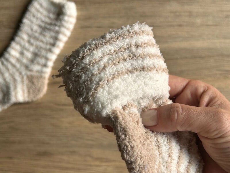 【ダイソー】ルームソックス(レディース、パステルボーダー)筆者撮影写真