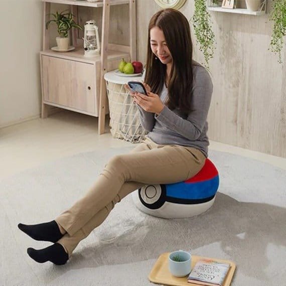 出所：ニトリ公式通販ニトリネット スーパーボールオットマン(ポケットモンスター)