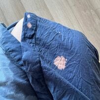 誤って「洋服にハイター」をつけてしまった妻　「初めての刺繍」でカバーしてくれた夫に感動