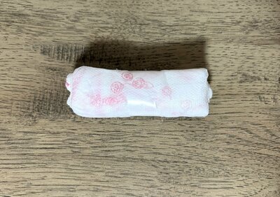 ダイソー、トラベル・サウナ用ショーツ（女性用、Ｌサイズ、４枚）商品画像