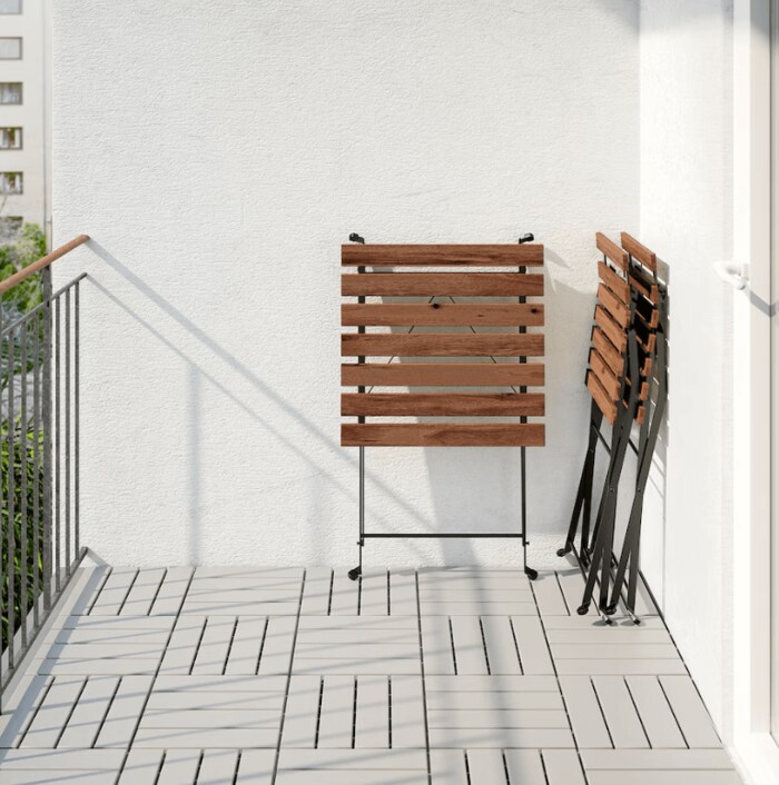 折りたたみ式でコンパクトに収納可能