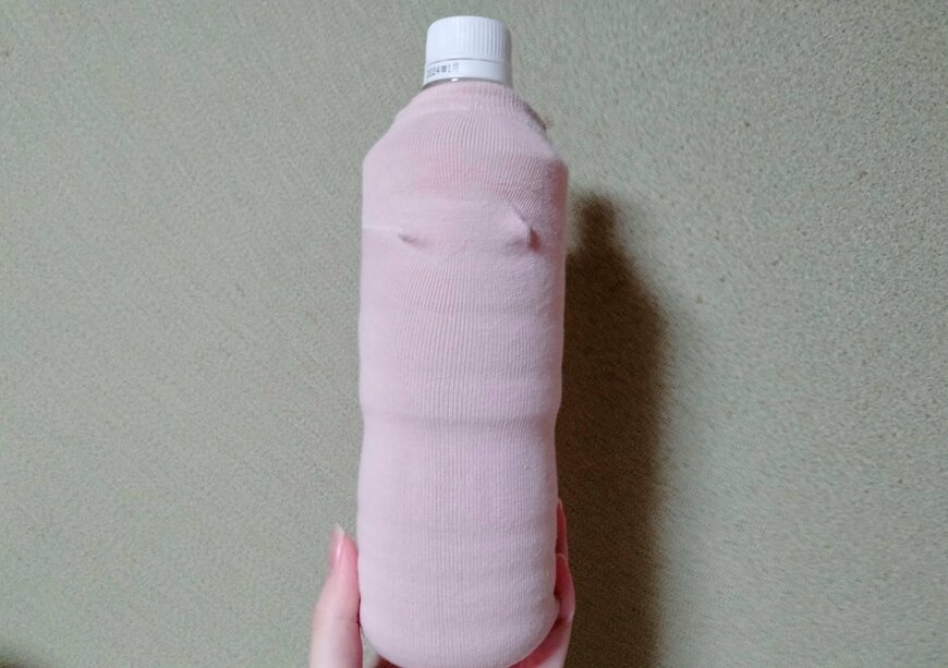 筆者撮影（キャンドゥ・名画婦人ショート丈 ミュシャ百合）