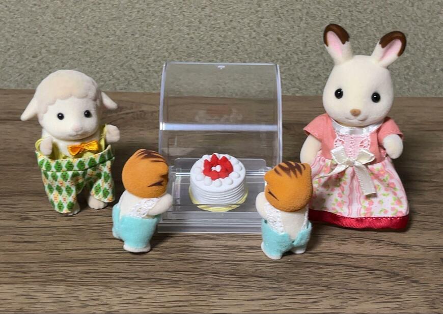 筆者撮影（キャンドゥ、ミニチュアフードディスプレイ）